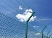 Kwikfynd Barbed wire fencing
parafieldgardens